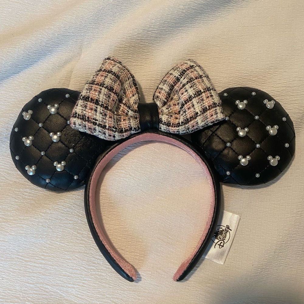 Tweed Pearl Chanel Black and Pink Classy Disney Ears
